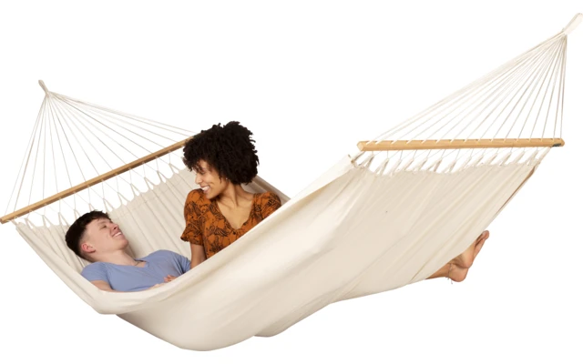 La Siesta Florencia Doppel Stabhängematte Aus Biobaumwolle Latte 2 La Siesta Florencia Doppel Stabhängematte Aus Biobaumwolle Latte – Bild 2